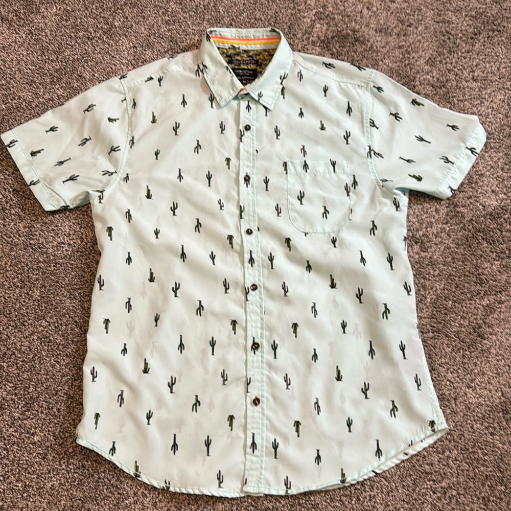 Geometrix Cactus short sleeve button down shirt